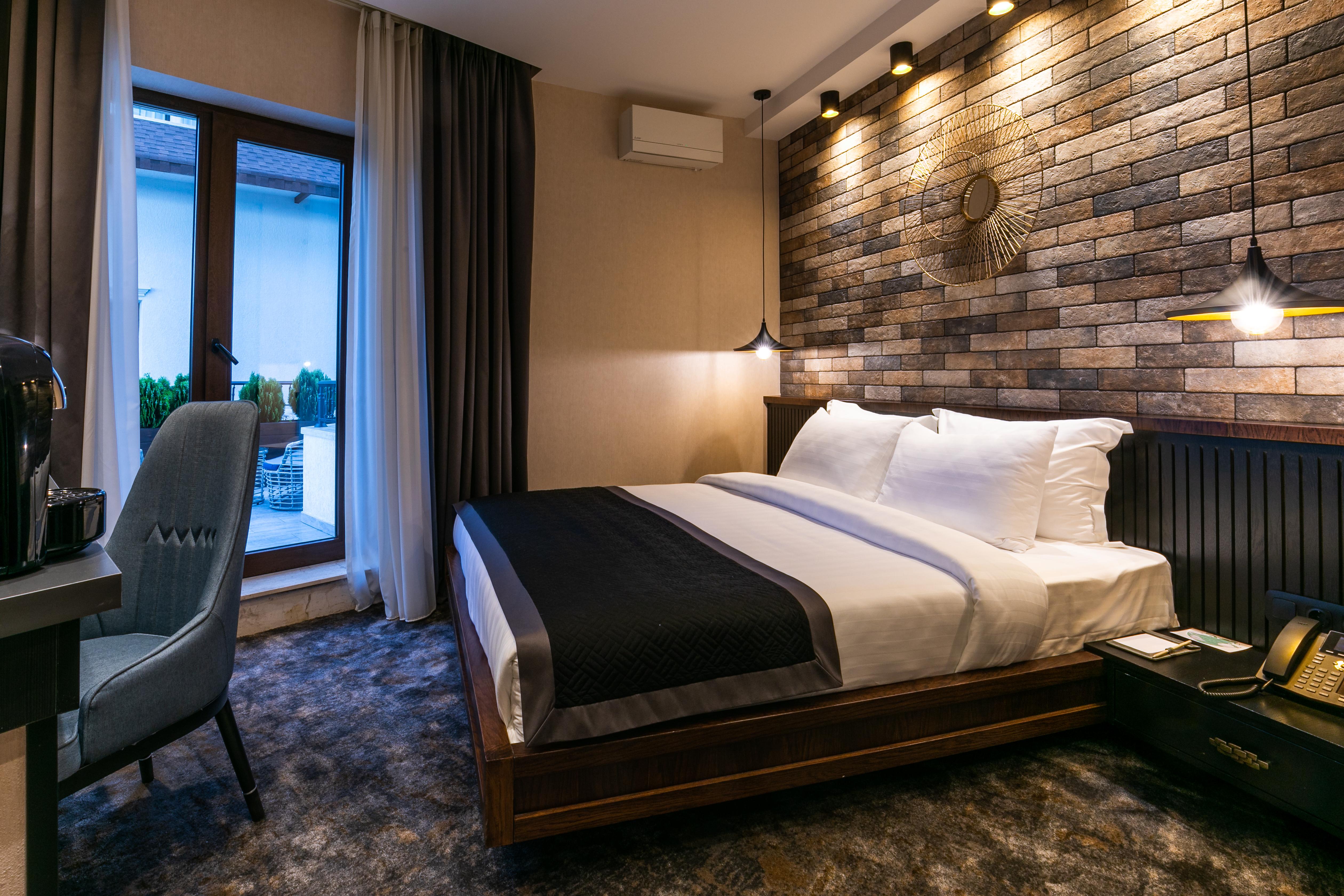 Hotel Adamo Тбилиси Екстериор снимка