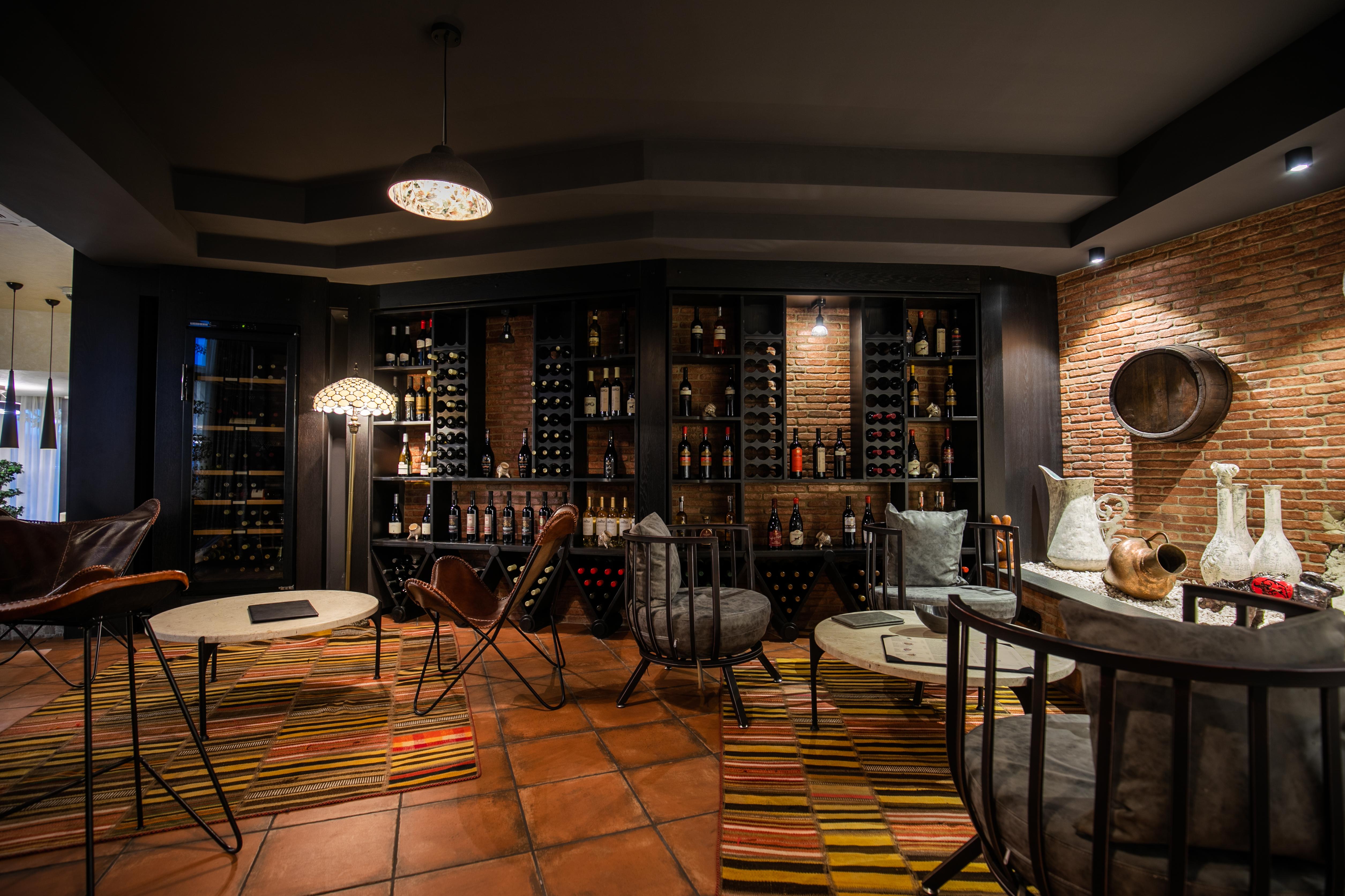 Hotel Adamo Тбилиси Екстериор снимка